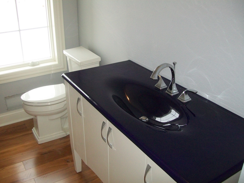 vanity new housea